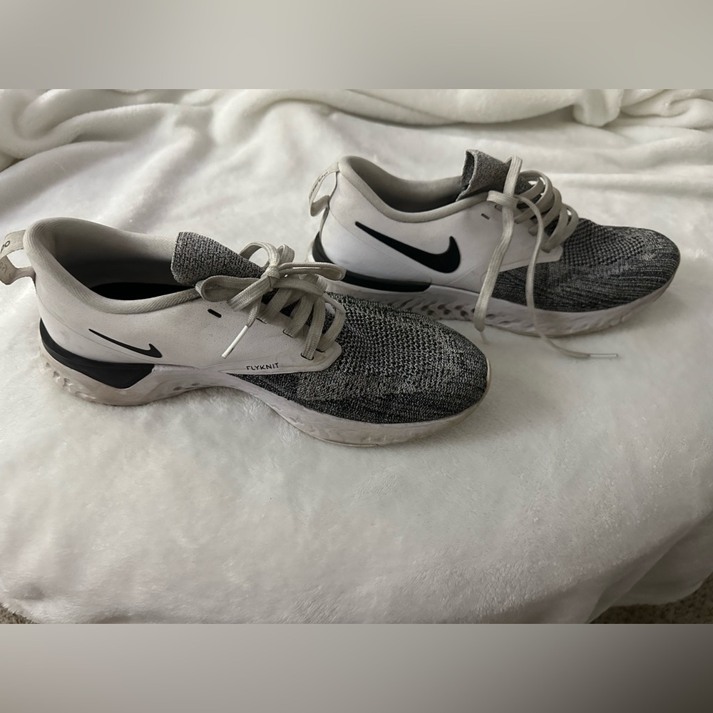 Nike Odyssey React Flyknit 2 - image 3